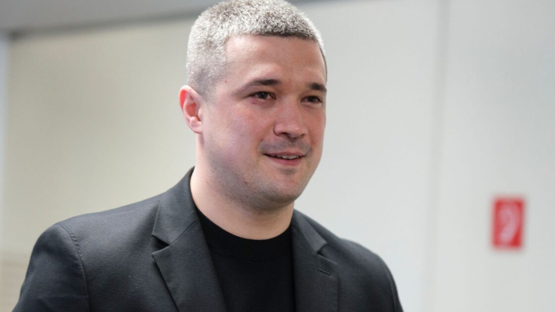 Федоров підтвердив, що залишає посаду міністра оборони, не завершивши реформи